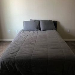 Full Size bed, Mattress, Headboard and Bedding 
