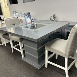 Gray/silver Bar Table W/ Glitter Accents And 4 FREE Microfiber Bar Stools ( We Deliver) 