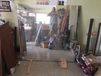 Mirror for sale 5' by 5' make an offer