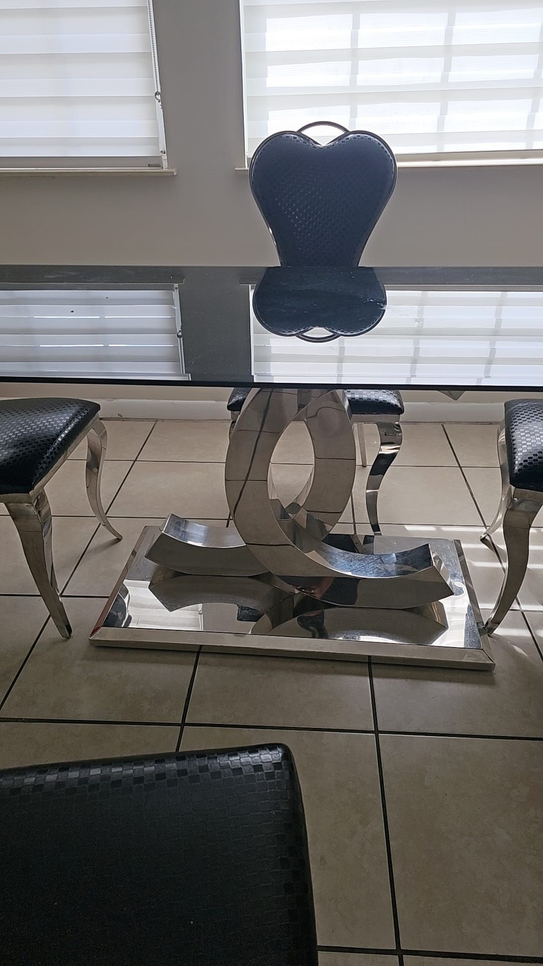 Glass Table Channel Theme