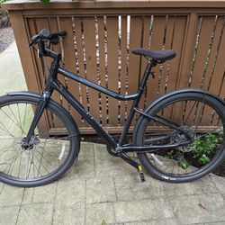 Cannondale Treadwell 2 Bike With Fenders And Lock