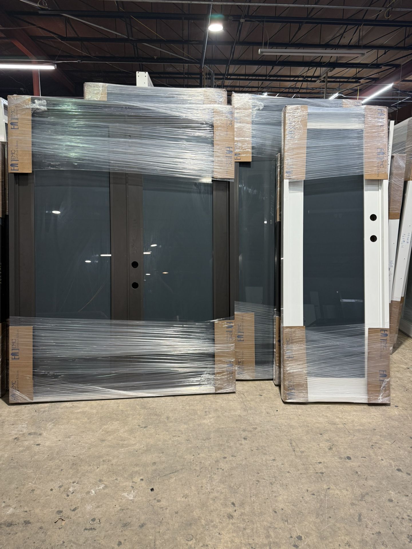Puertas y Ventanas de Impacto 