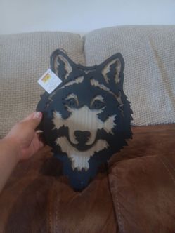 Wolf wood hang wall