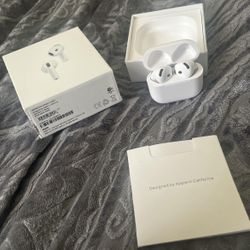 AirPods Gen 4