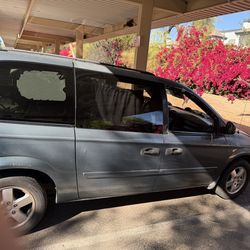 2006 Dodge Caravan