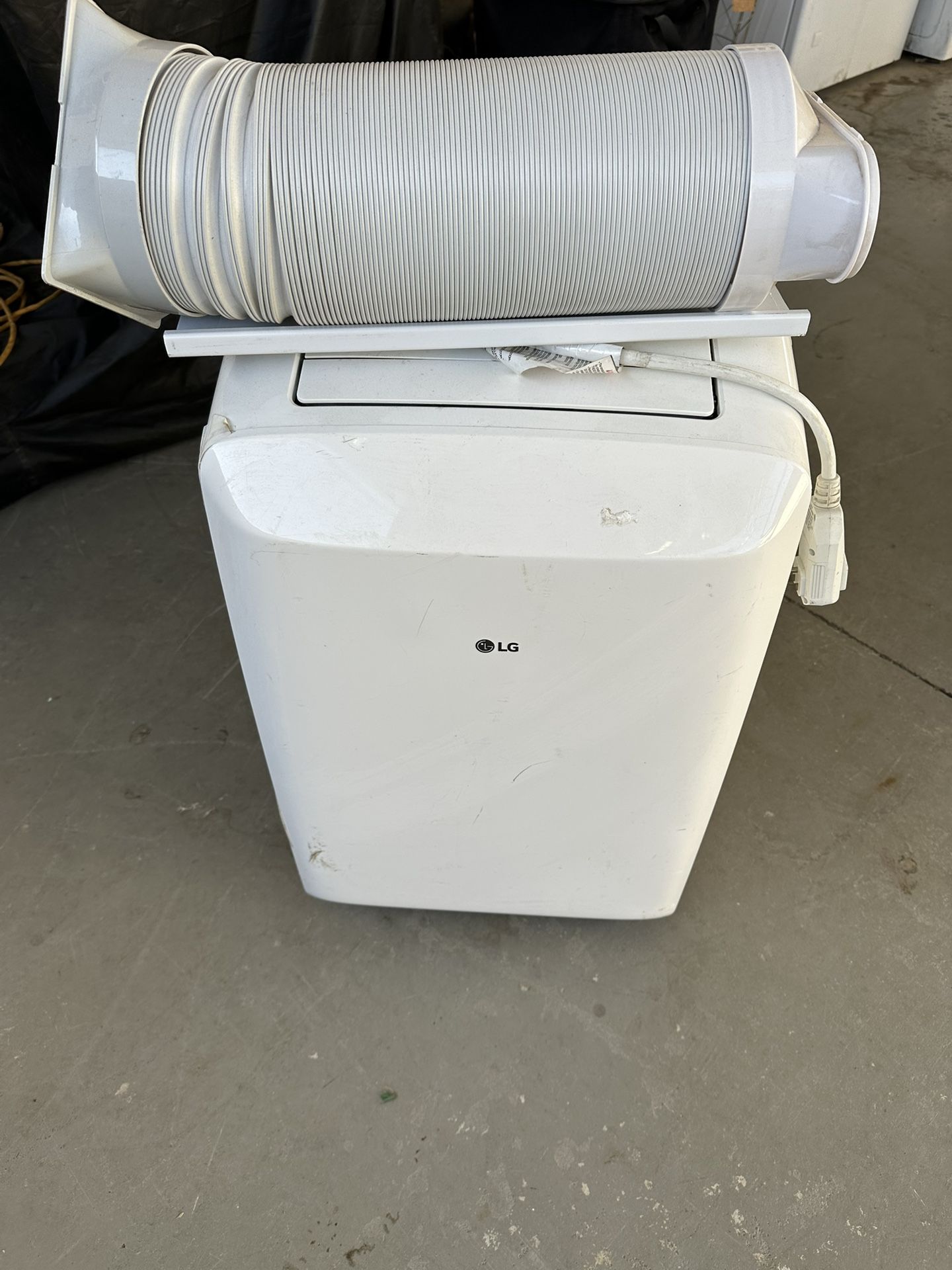 LG Portable A/C