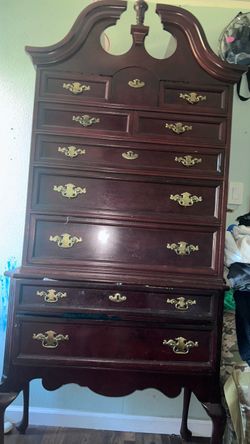 Edén house collection Bassett furniture