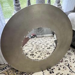 Round Silver Mirror 