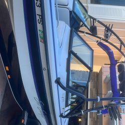 2001 Ski Sanger V210