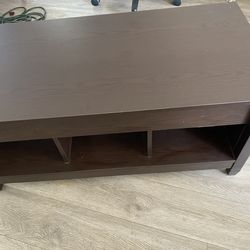 Tv stand