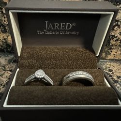 Wedding Ring Set
