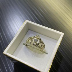 10K Crown Ring  👑 👑