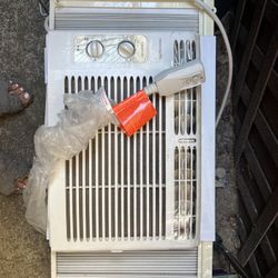 Window Air Conditioner 