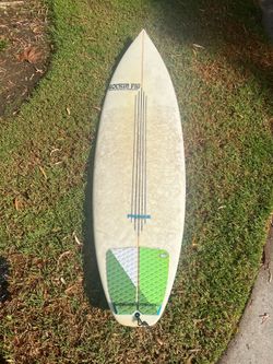 Surfboard 6’8 40L