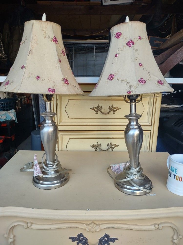 Rosebud Bed Side Lamps Matching