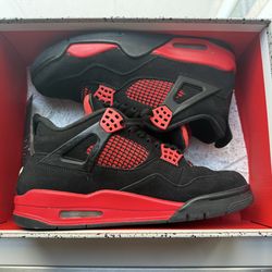 Air Jordan Red Thunder 4s Size 8.5