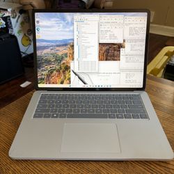 Microsoft Surface Laptop Studio – i5 / 16GB / 512GB / Slim Pen 2 – Excellent Condition