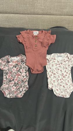 Baby Girl short Sleeve Onesie