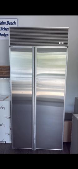 Subzero refrigerator