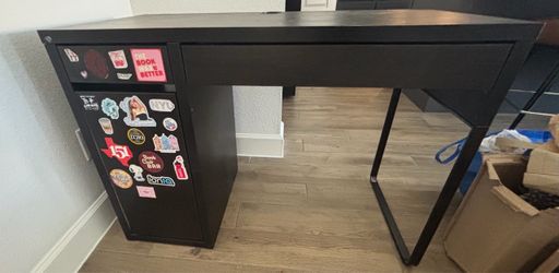 Ikea desk