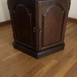 Octagonal End Table 