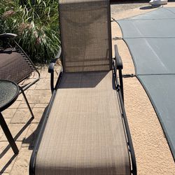 Fortunoff Relaxing Pool Chair- Slightly Damaged 