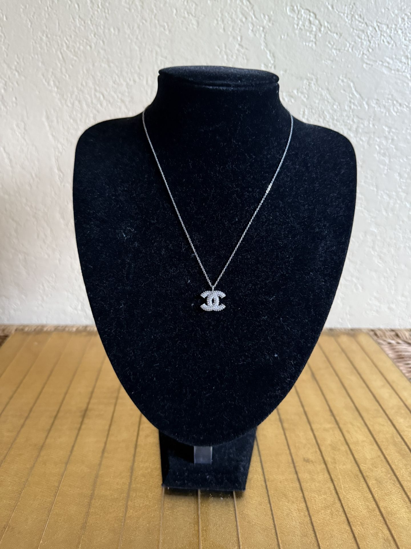 Petite Silver With Austrian Crystal Chanel Necklace