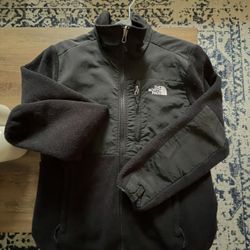 Northface Women’s Fleece Windbreaker 
