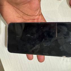 iPhone 15 Pro Max UNLOCKED