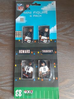 Brand New-NFL Bears Mini Figures