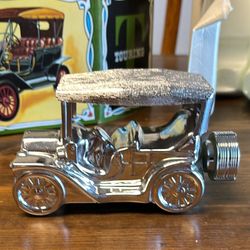 Avon Touring T after shave decanter  Vintage May 1978 Contains Everest 6 fl oz 