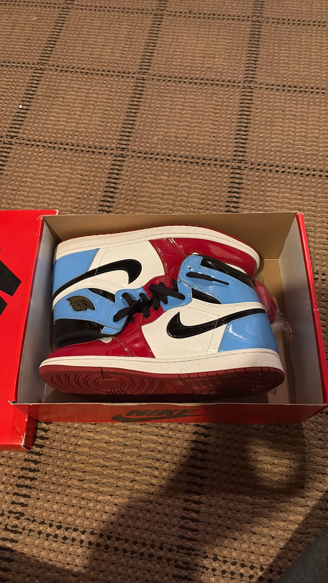 Jordan 1 Retro Fearless UNC Chicago 