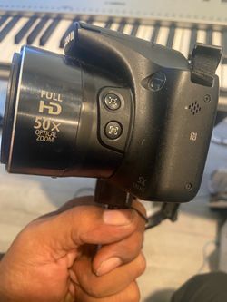 Canon 50x camera