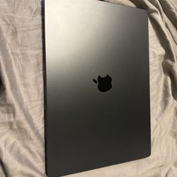 MacBook Pro  16 inch 512gb- Space Black M3 Pro