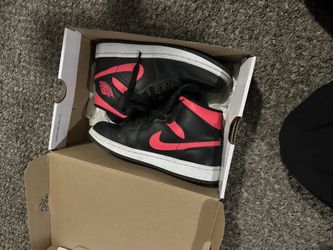 Women Air Jordan 1 Mid Siren Red