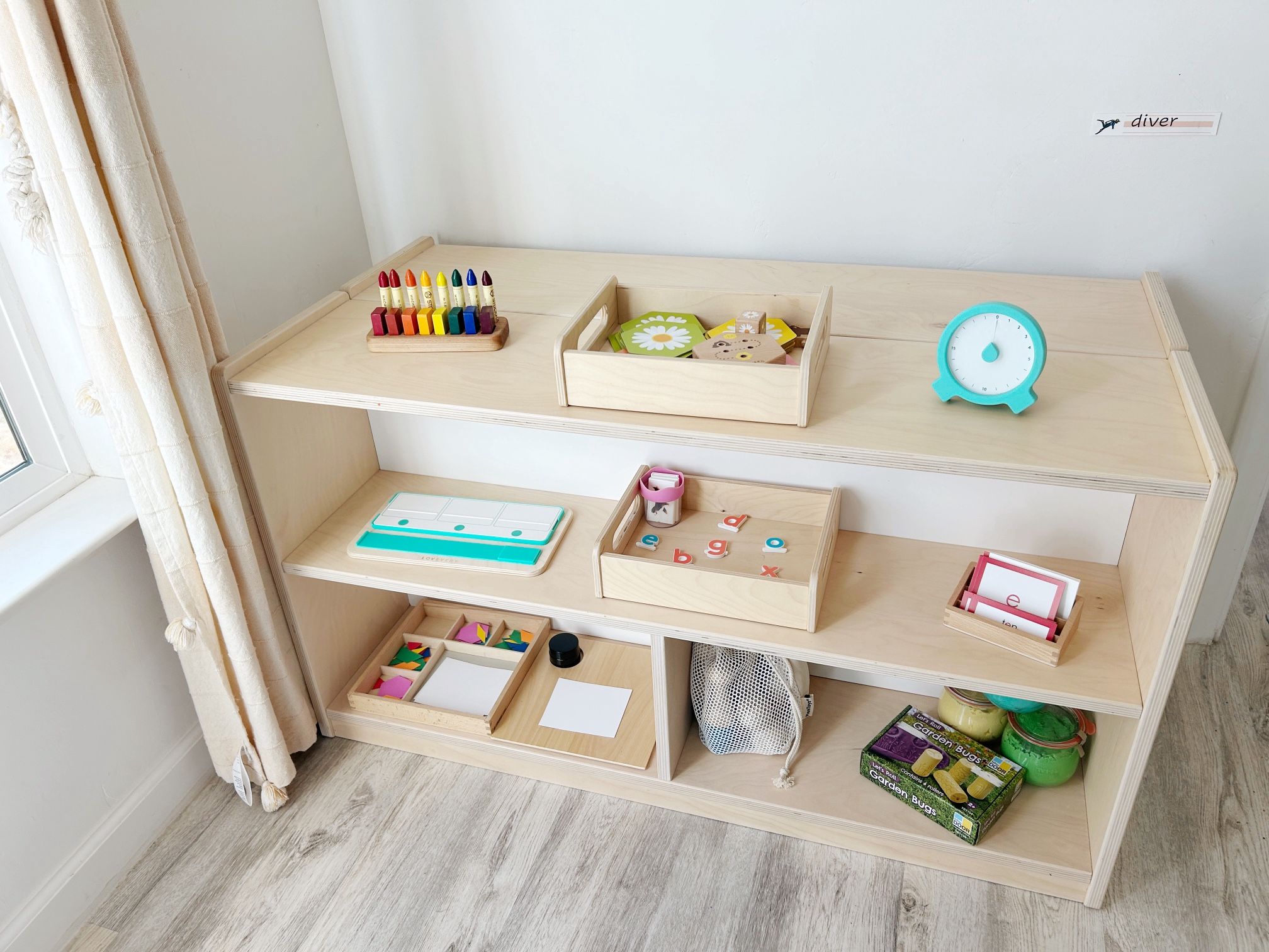 Lovevery Material Shelf For Montessori Inspired Patenting