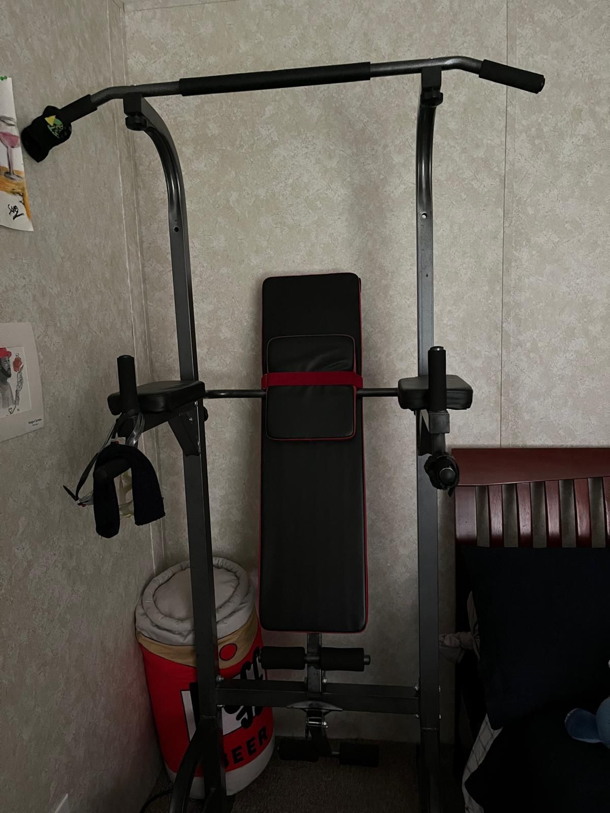 Work Out Station 