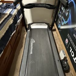 Nautilus T616 Treadmill - Black