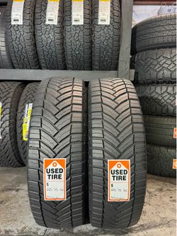 (2) 225/75/16C Michelin
