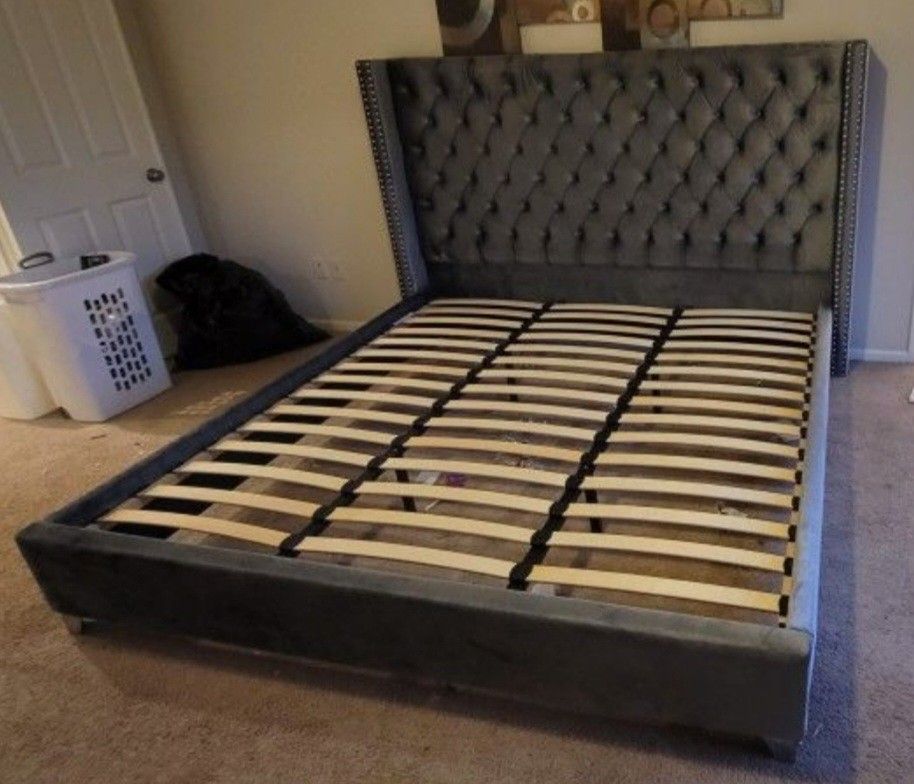 King Sized Bed Frame Silver Blue Grey Color