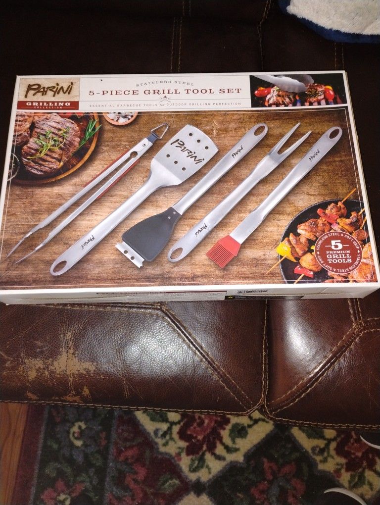 5 Piece Grill Tool Set