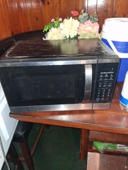 Small microwave