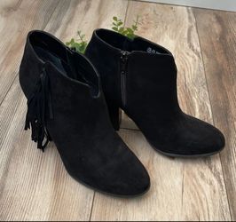 Carlos Santana Black Suede Zip Up Heeled Ankle Bootie W/Fringe Size 10
