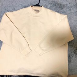 Essentials Egg Shell Color Way