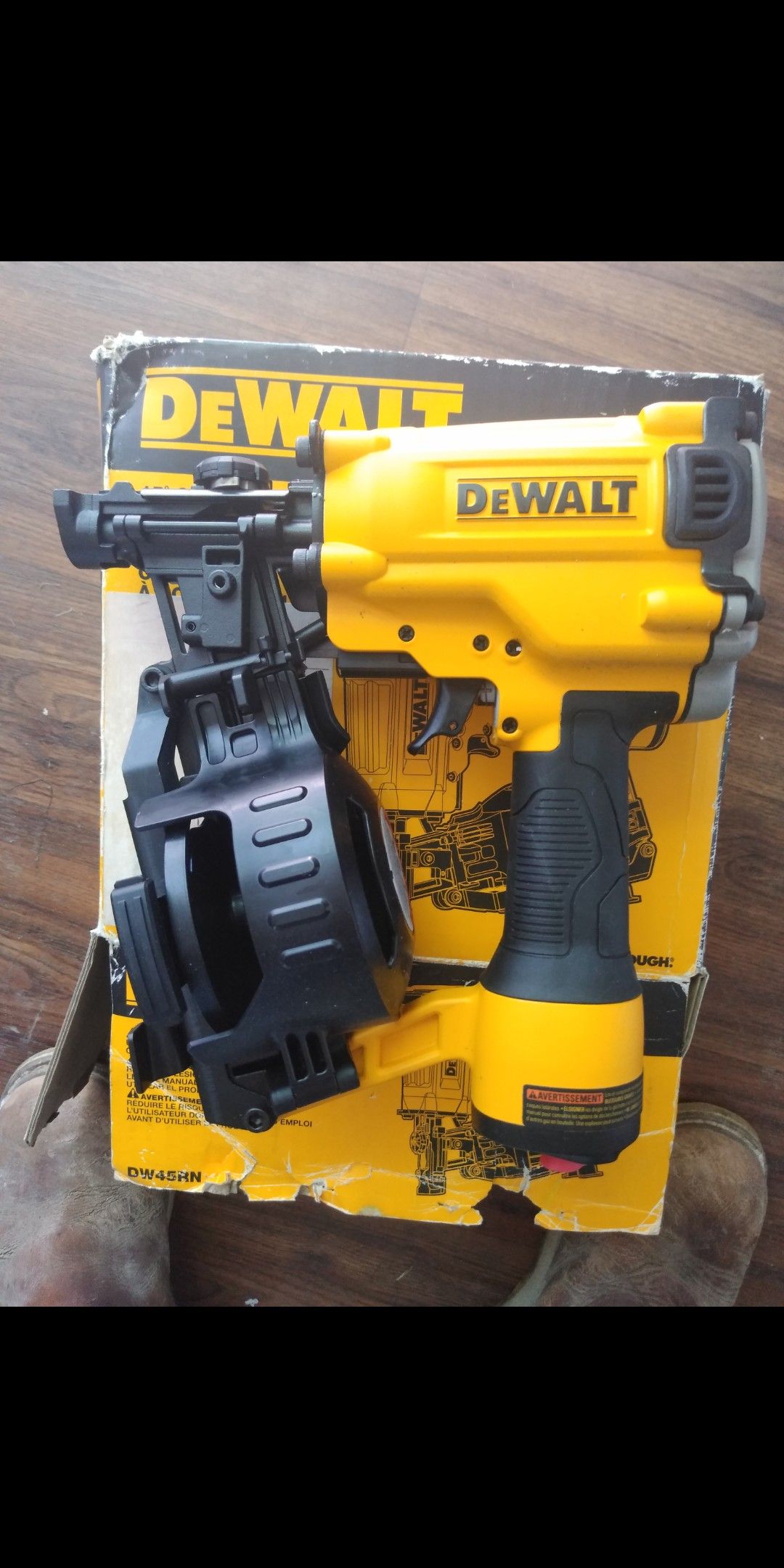 DeWalt roofing nail