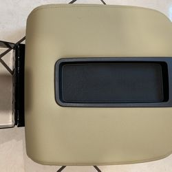 Chevy Tahoe 07-14 new Center Console Lid