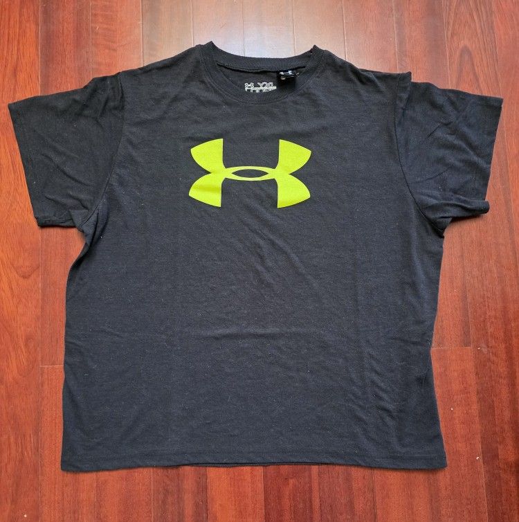 Under Armour Short Sleeve Tshirt