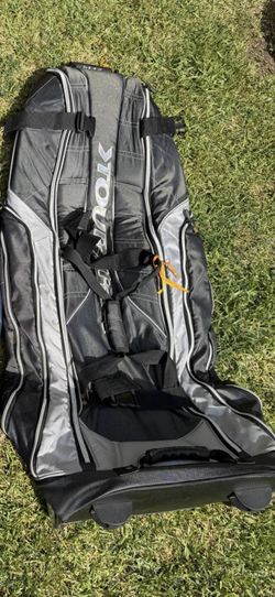 TOUR Rolling Travel Bag Black Grey