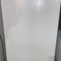 Upright freezer