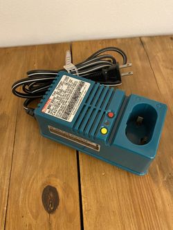 Makita Fast Battery Charger 